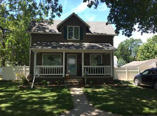 1216 12th St, Onawa, IA 51040