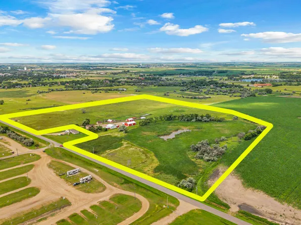 3155 S 387th Ave, Aberdeen, SD 57401