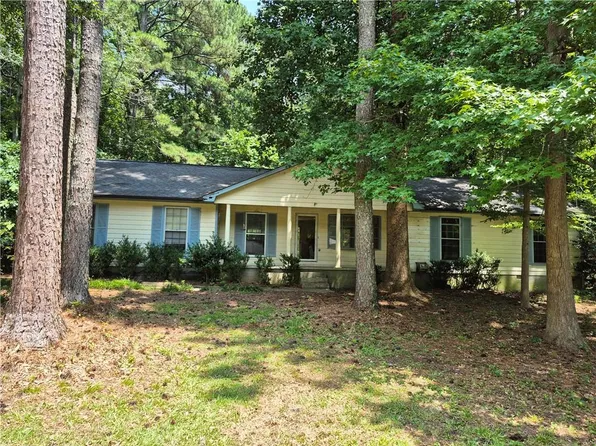 758 S Hileah Ct, Lithonia, GA 30058