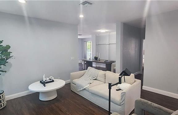 5th image of 833 Vista Meadows Dr #833