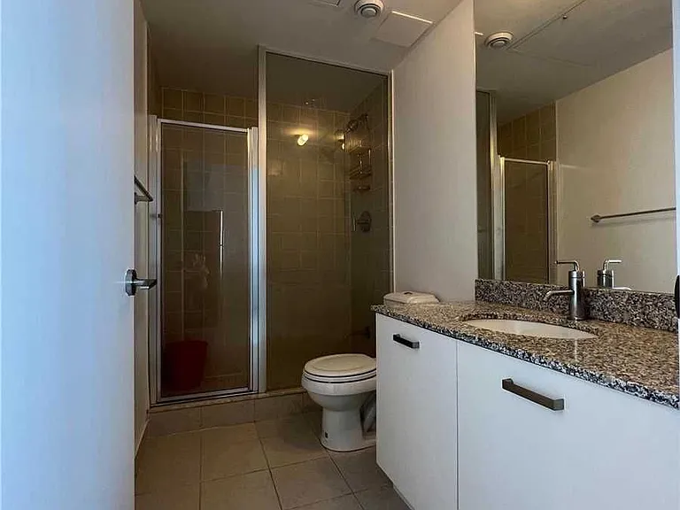 832 Bay St #3903 — Photo 22