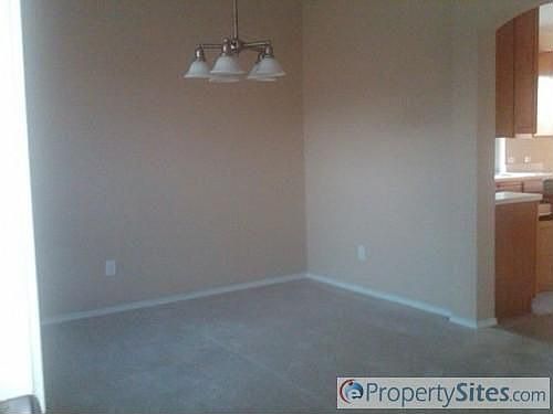 4th image of 311 Sorrel St