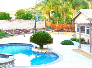 14611 Fair Oak Dr, Lake Elsinore, CA 92530