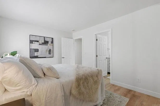 2 bed, 804 sqft, $3,000 — Photo 4