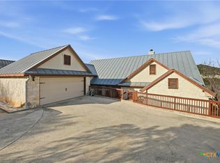 204 Tapatio Dr W, Boerne, TX 78006