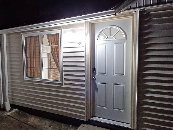 Garage and keypad door to Laundry room