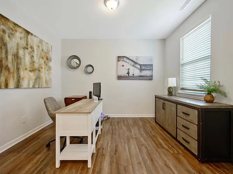 155 Rossell Park Cir — Photo 17