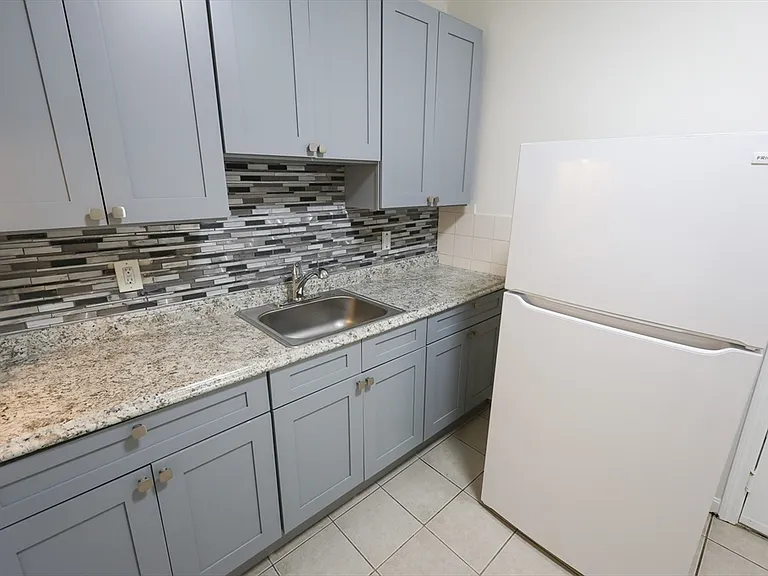 127 Intervale St #2 — Photo 3