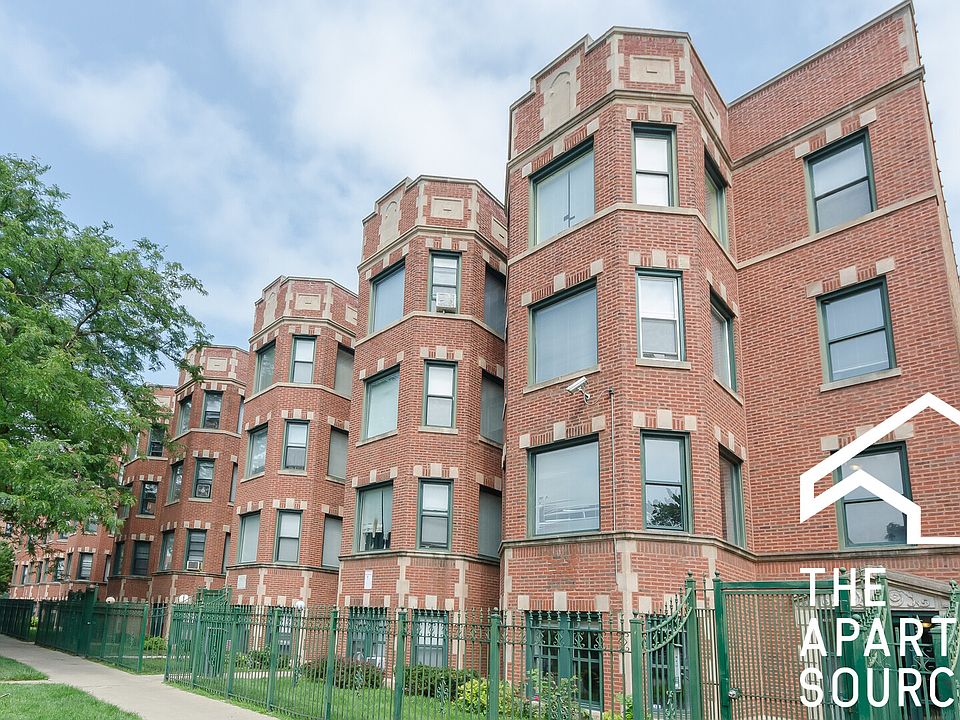 1st image of 6907 S Paxton Ave #2