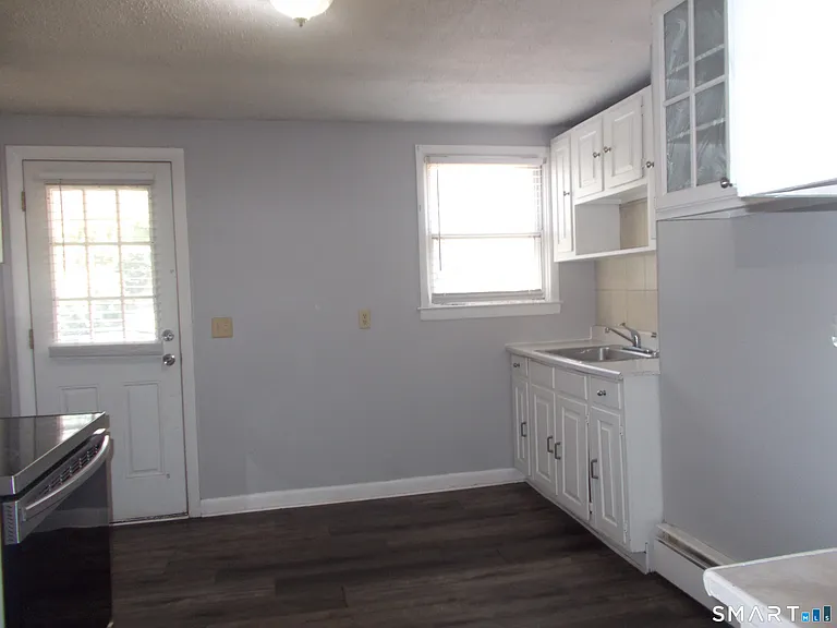 161 Howard Ave #1 — Photo 8