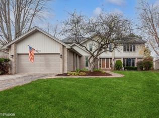 3118 Charlemagne Ln, St Charles, IL