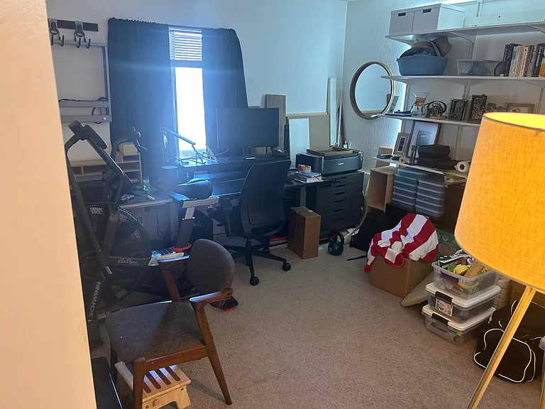 5320 Whitsett Ave #8 — Photo 33
