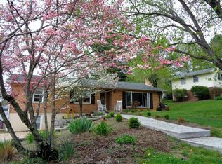 101 Rebel Ridge Rd, Lexington, VA 24450