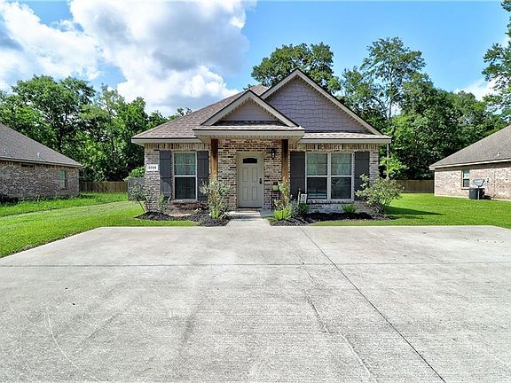 2nd image of 2228 Janelle Ave