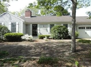 23 Naushon Rd, Mashpee, MA 02649