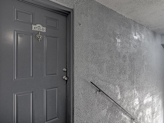 4th image of 4713 S Texas Ave APT D