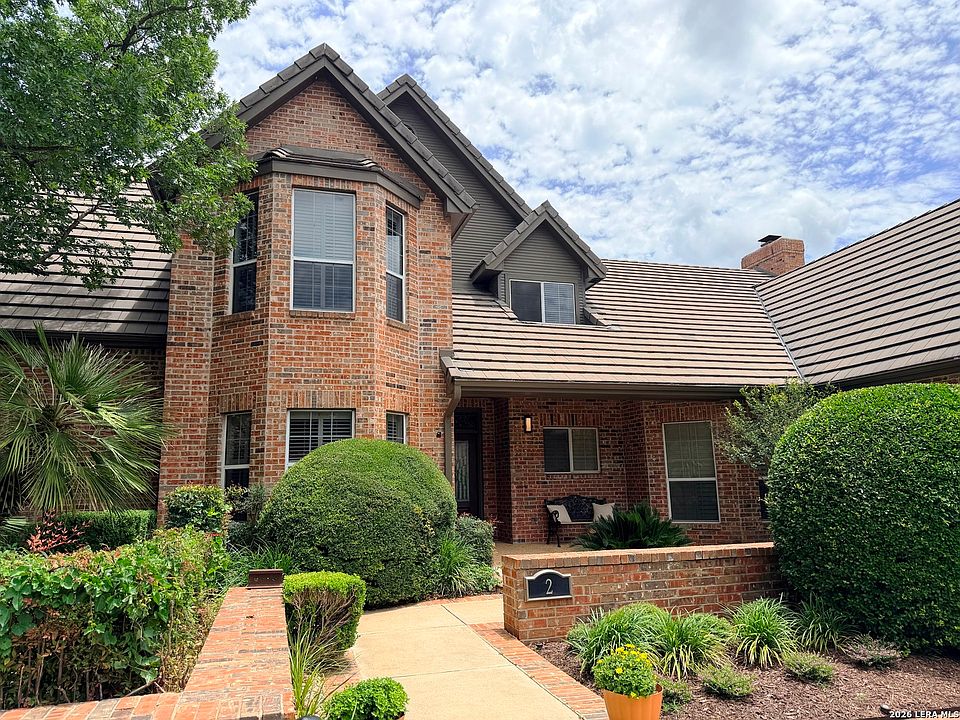 1st image of 2 GRANBURG CIR
