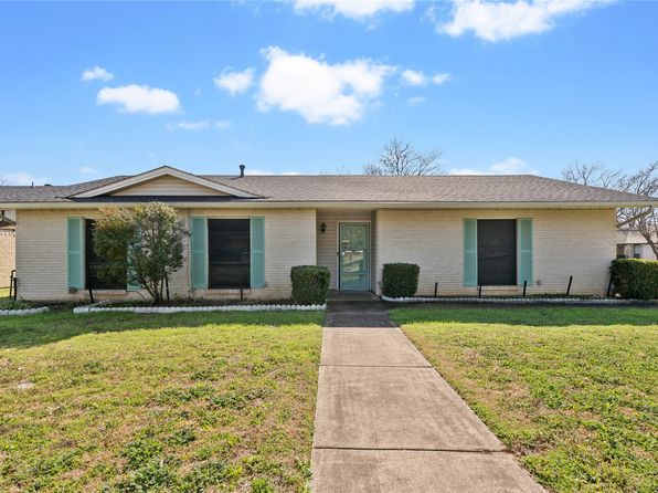 8825 Wilbur St, White Settlement, TX 76108