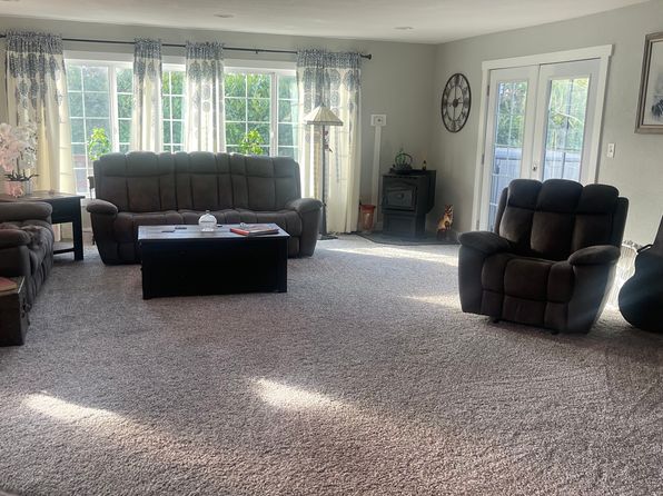 (undisclosed Address)