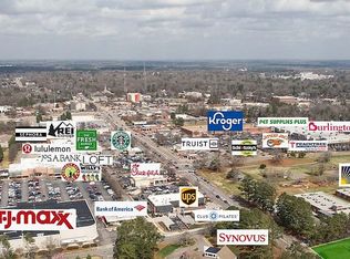 1112 W Lake Dr, Athens, GA 30606