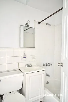 Rented by Grand & Co. | media 21