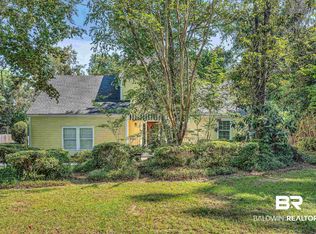 125 Volanta Ave, Fairhope, AL 36532