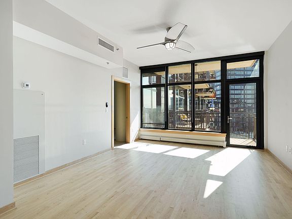 4th image of 1120 2nd St S #710