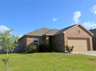 3033 Cambridge Meadows Ln, Dickinson, TX 77539