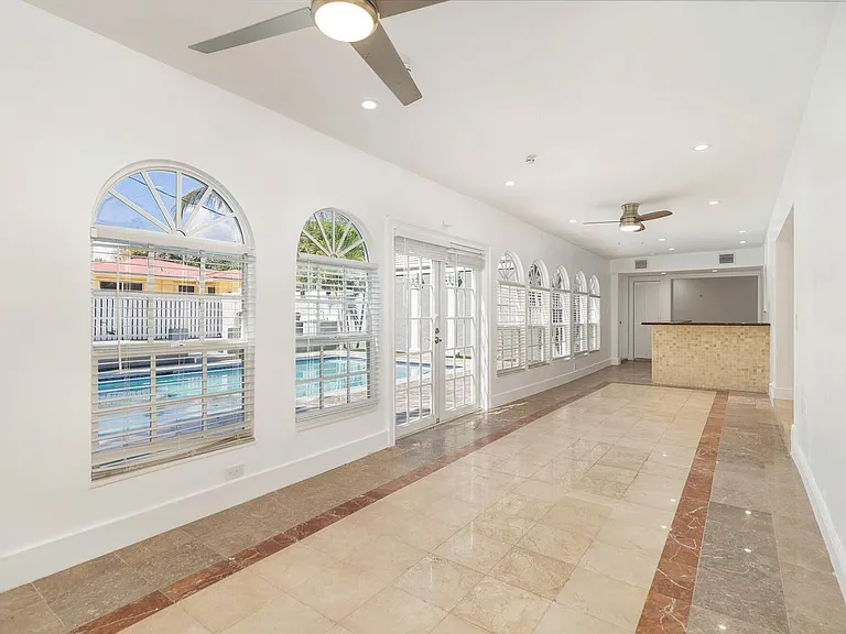3517 N Flagler Dr — Photo 30