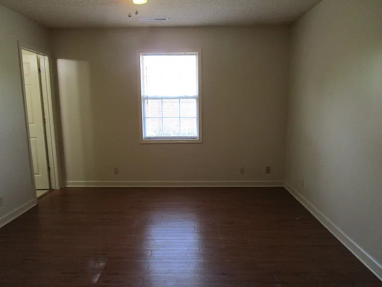 800 Jessamine Trl — Photo 7