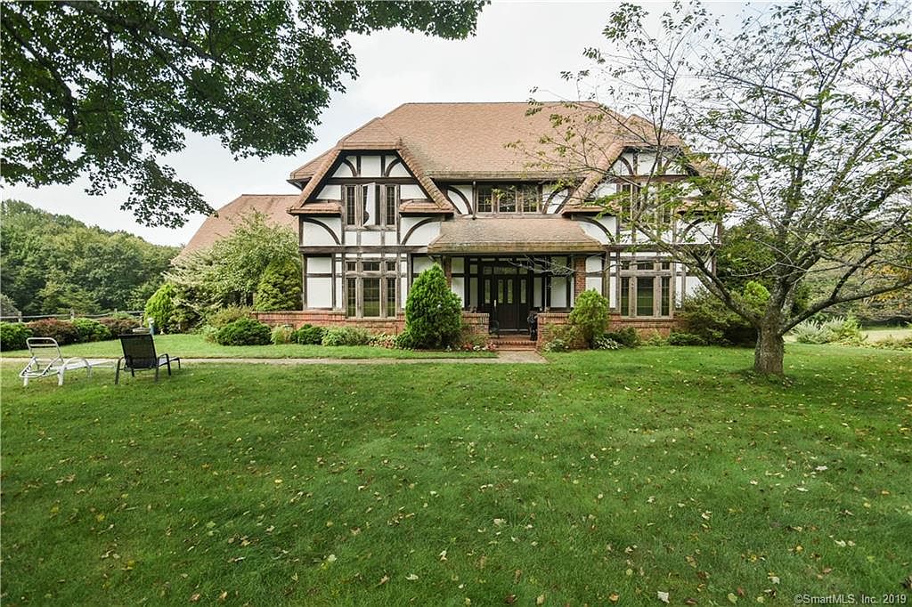 211 Teller Rd, Trumbull, CT 06611 Zillow