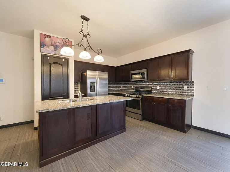 11629 Grotto Bay Ct — Photo 5