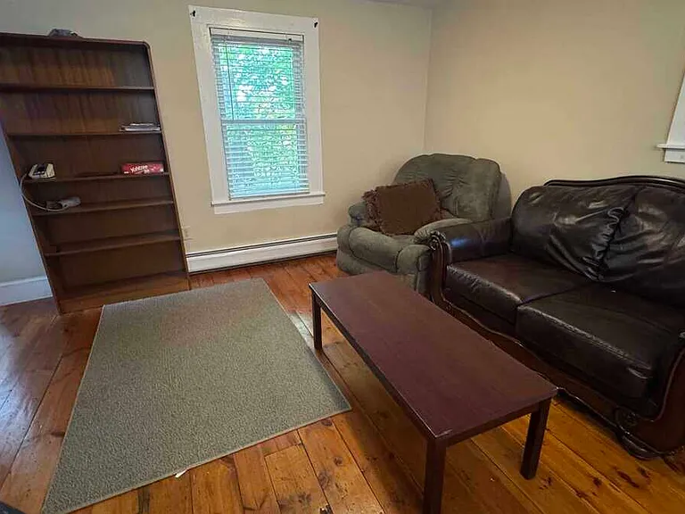 11 W Green St #1 — Photo 2