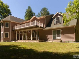 8043 56th Ave, Pentwater, MI 49449