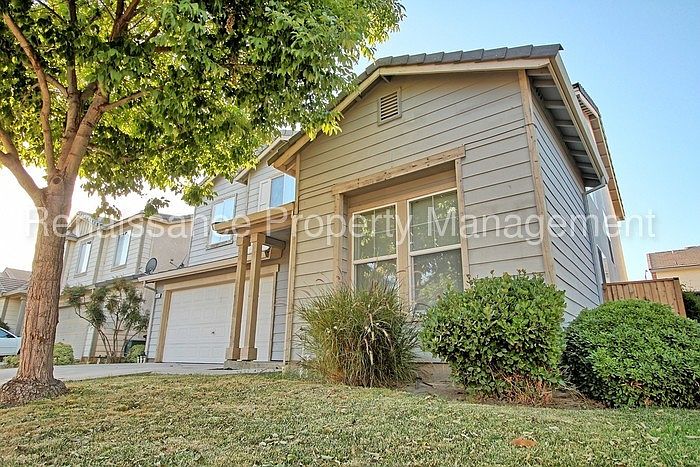 1st image of 489 Burlington Dr