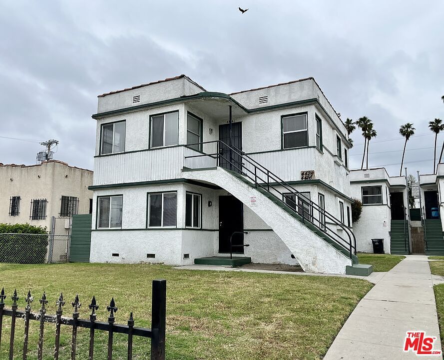 1st image of 4424 Arlington Ave