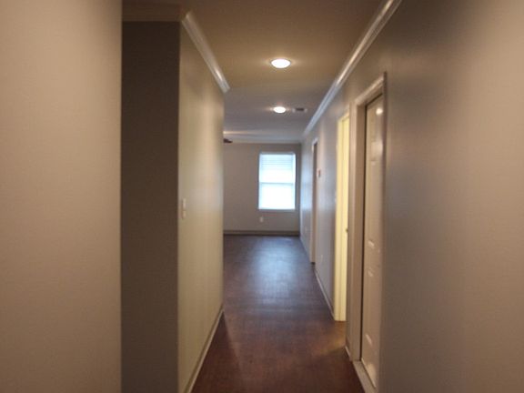 3rd image of 2528-2532 Westminster Dr