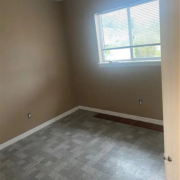 5214 25th St SW — Photo 3