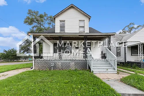 15457 Cloverlawn Ave Photo 1