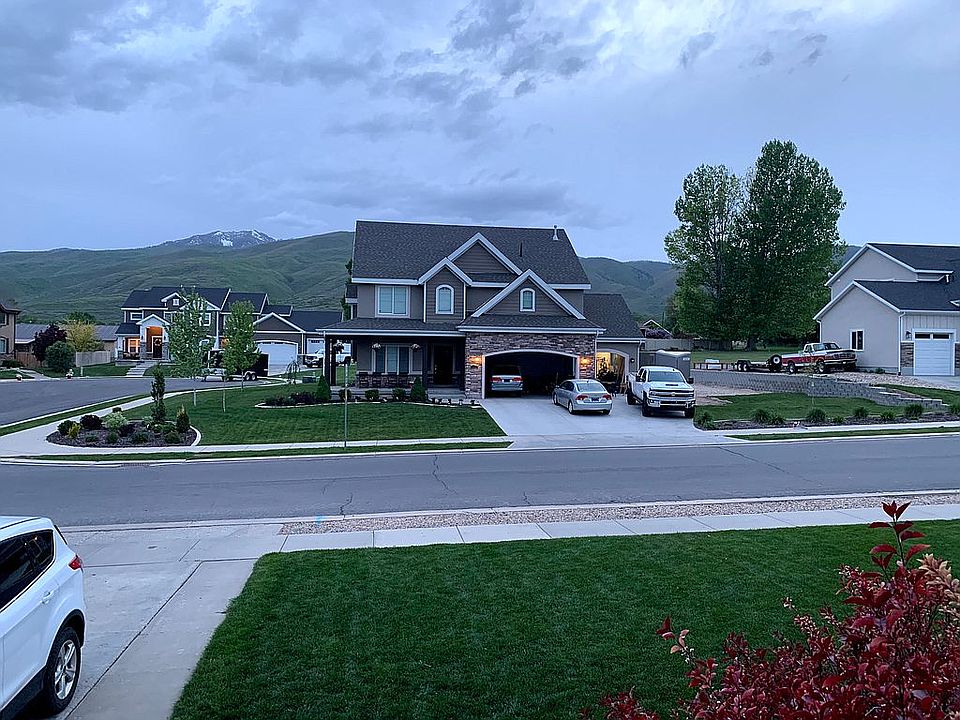 2nd image of 194 S 80 E