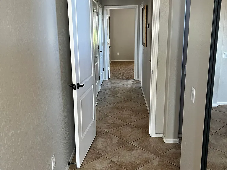 23321 N Las Positas Ct — Photo 13
