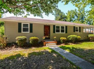 2015 Potomac Dr, Greensboro, NC 27403