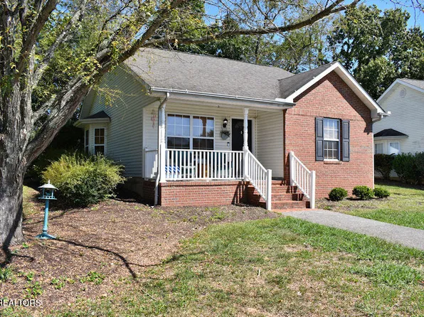 1503 Mayberry Ln, Sevierville, TN 37862