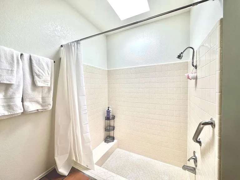 5010 E South Regency Cir — Photo 12