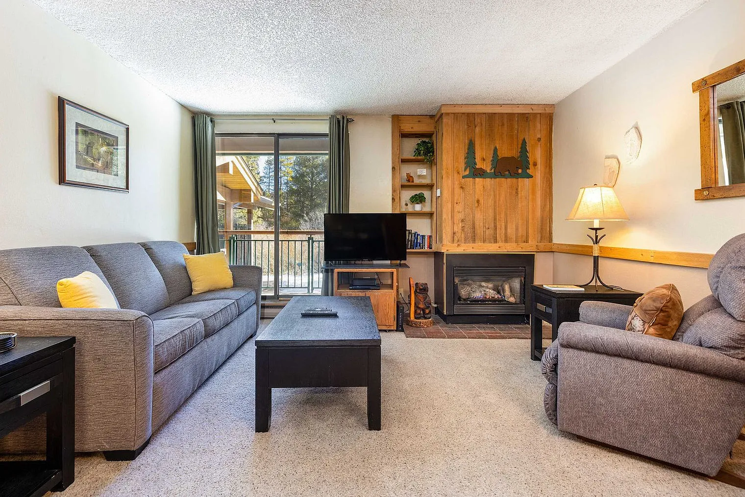 1 bed, 1.0 bath, $2,319 — Photo 1