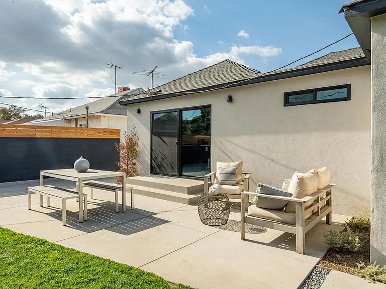 3840 Somerset Dr — Photo 26