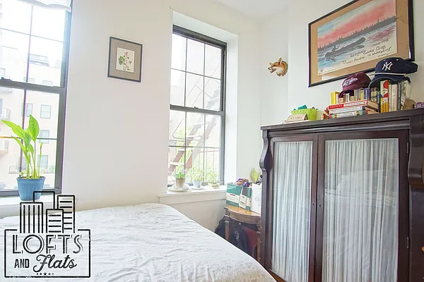 Rented by Lofts and Flats LLC | media 29