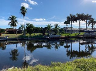 1410 SE 20th St, Cape Coral, FL 33990