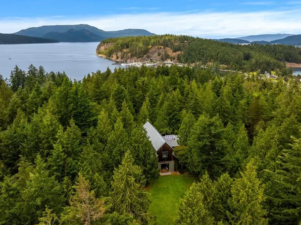 137 Forest Lane, Lopez Island, WA 98261