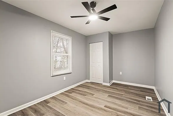2222 Duncan St — Photo 14